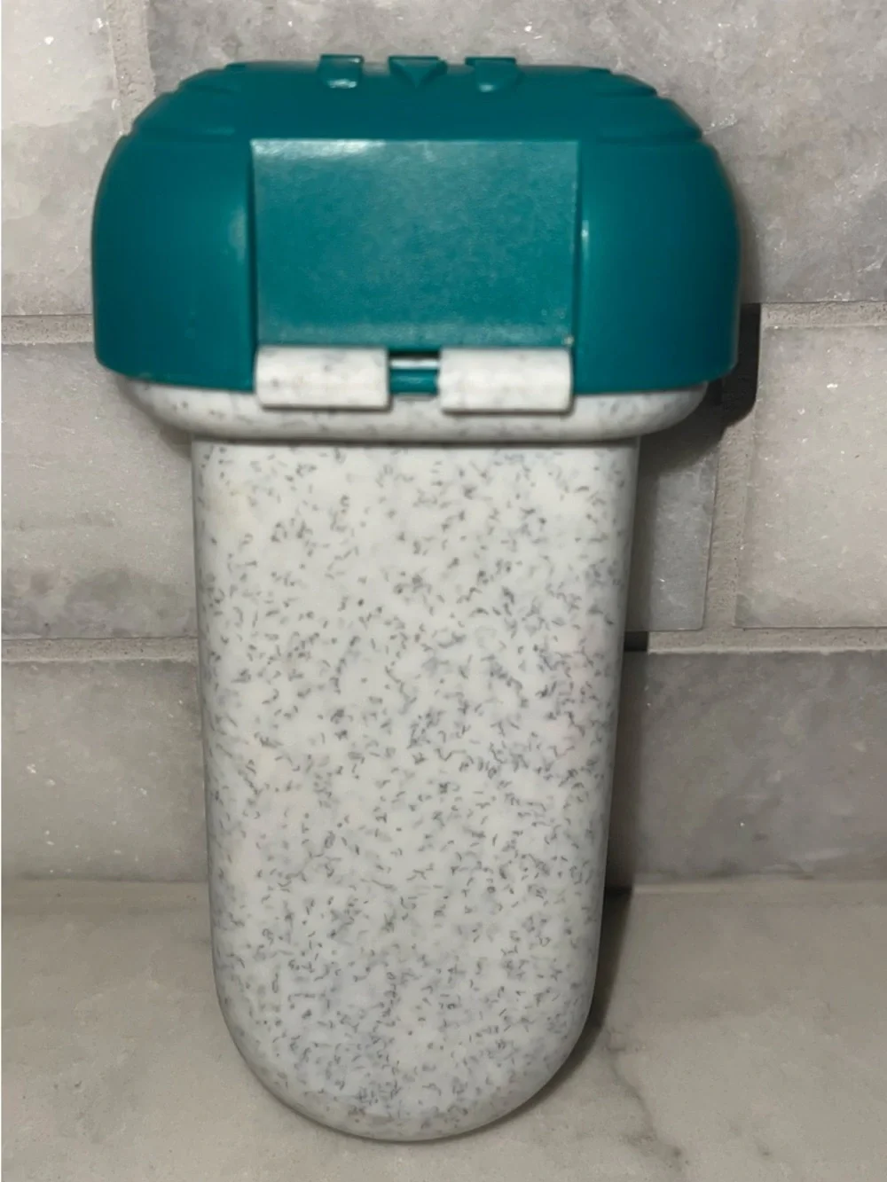 Vintage 1996 Caboodles Razor Holder Teal Top Speckled White Bottom